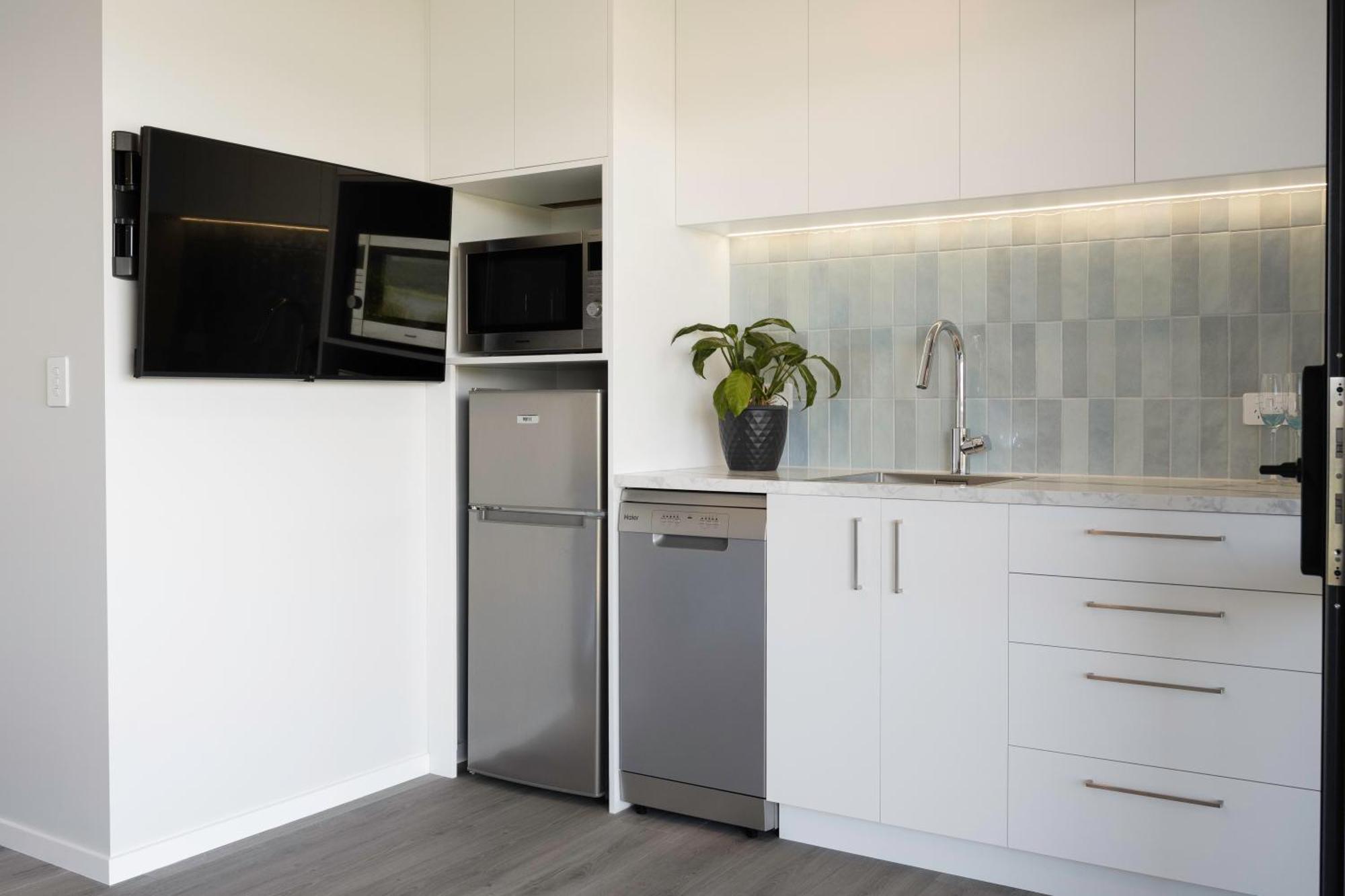 Pukehina Estuary Sunset Views Townhouse & Studio Zewnętrze zdjęcie