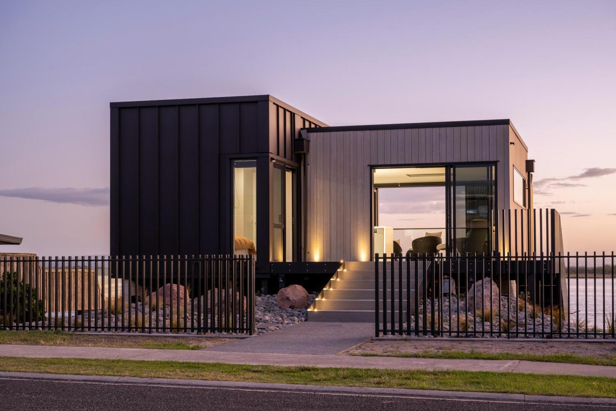 Pukehina Estuary Sunset Views Townhouse & Studio Zewnętrze zdjęcie