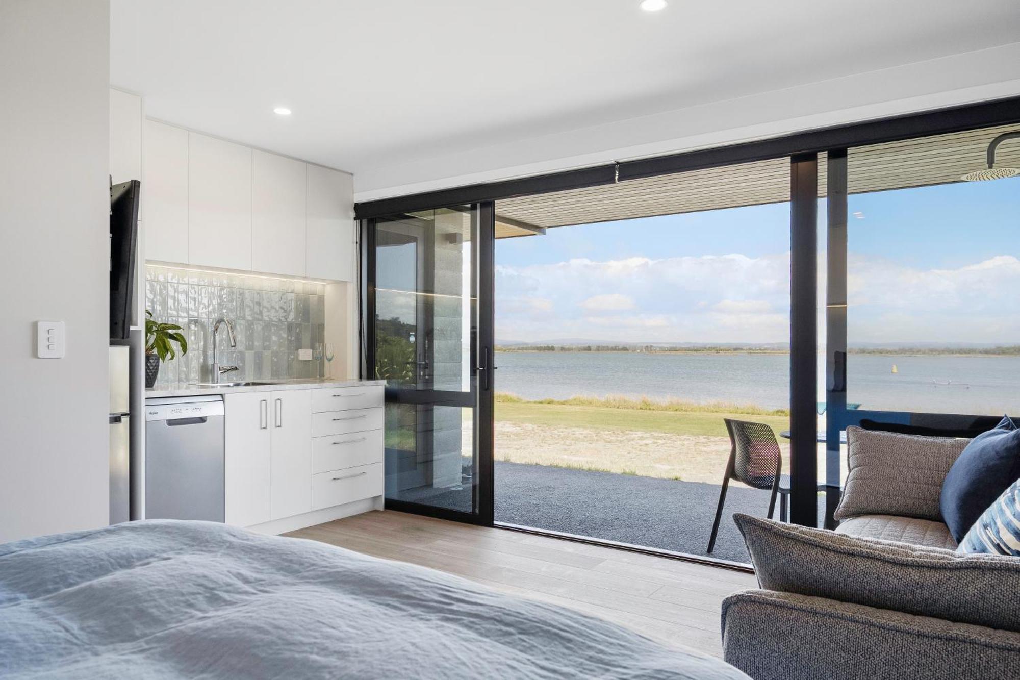 Pukehina Estuary Sunset Views Townhouse & Studio Zewnętrze zdjęcie